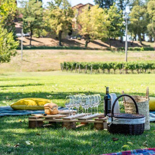 Accademia Vine Lodge Capriva del Friuli ภายนอก รูปภาพ