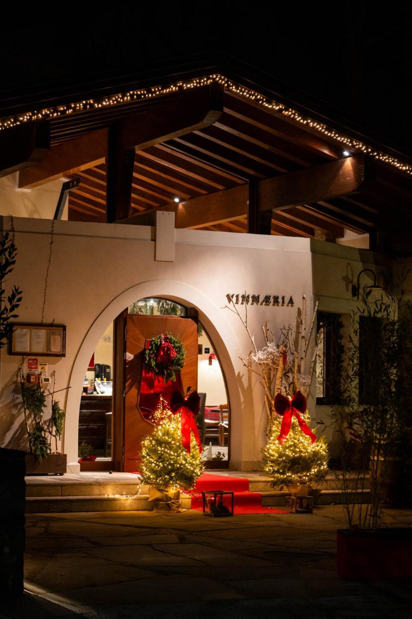 Accademia Vine Lodge Capriva del Friuli ภายนอก รูปภาพ